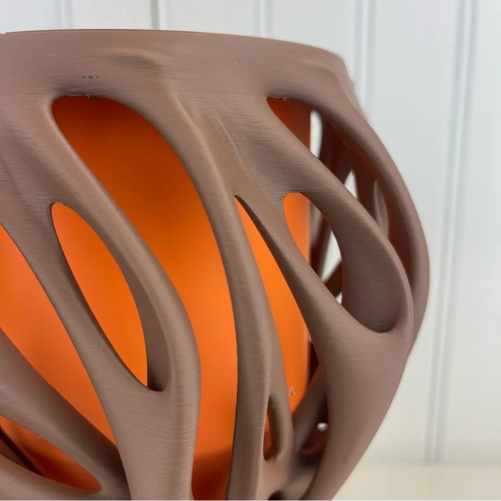 Modern Abstract Planter Pot with Drainage, Mantis Indoor Planter Pot